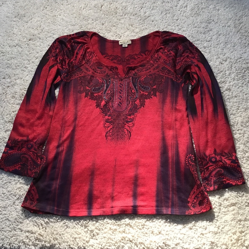 ONE WORLD Red/Black Long Sleeves Top